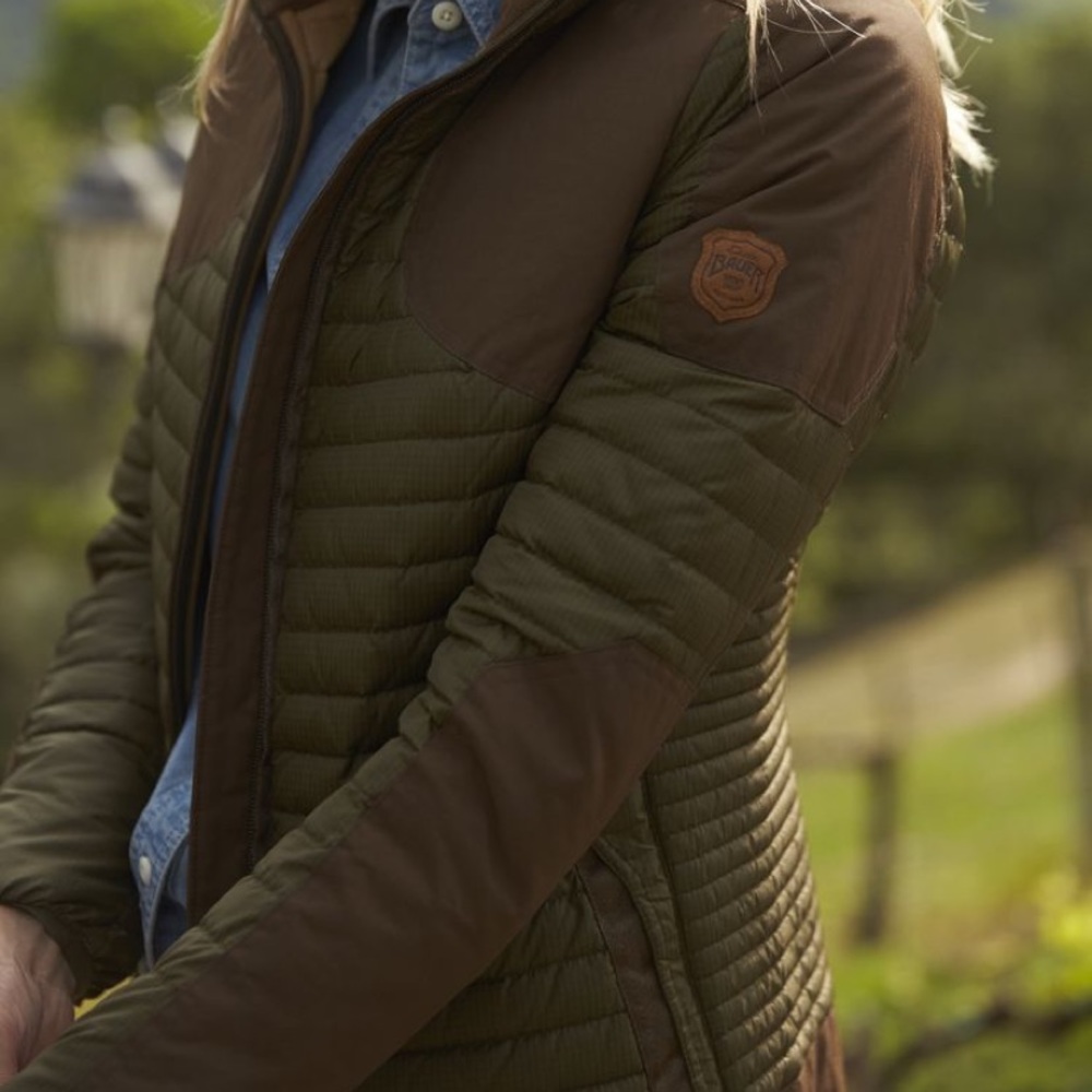 Eddie Bauer Women’s MicroTherm Hunting StormDown Field Jacket. Size L